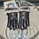 Chanel Chanel 2022 fall and winter lazy rabbit hair sheepskin gloves   cell phone touch screen, worth comparing     the same paragraph of different qualities, kill the market poor products, imported first-class sheepskin