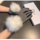 with packagingDior Dior counter new large fox fur ball   wool gloves   fashion gloves, fall and winter warm must-have, padded lining, thousand bird check   on the hand super comfortable and soft,   versatile! average siz