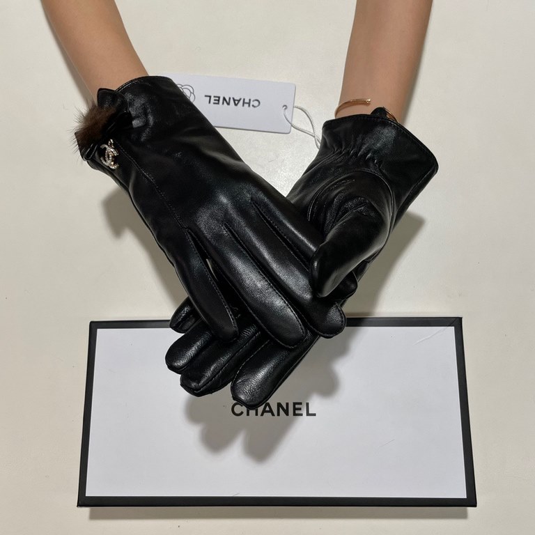 With packaging 2021 new exclusive first  touch screen gloves Chanel Chanel fox fur ball hanging drill double C [original quality] official website synchronization Ms. new high-grade sheepskin gloves    goddess preferred 