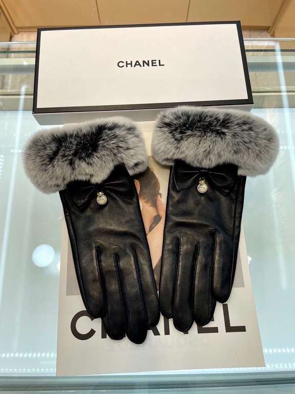 New exclusive first Chanel Chanel ladies new high-grade sheepskin gloves    Goddess preferred can not miss      First-grade sheepskin Leather fine and soft cashmere lining to keep warm better Goddesses set of the United 