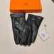 Hermes Hermes Men's Gloves      selected high-quality cotton sheepskin soft and delicate    Warm effect don't good  send boyfriend send husband preferred quality assurance meticulous workmanship    Lining with box fleece