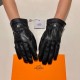 Hermes Hermes Men's Gloves      selected high-quality cotton sheepskin soft and delicate    Warm effect don't good  send boyfriend send husband preferred quality assurance meticulous workmanship    Lining with box fleece