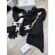 Celine. [Three-piece wool suit fox hair hat  scarf  gloves] classic suit hat! Warm and super comfortable ~ winter Miss ageing artifacts Oh ~ this winter you are missing such a set of suit hat la ~ and warm and stylish! M