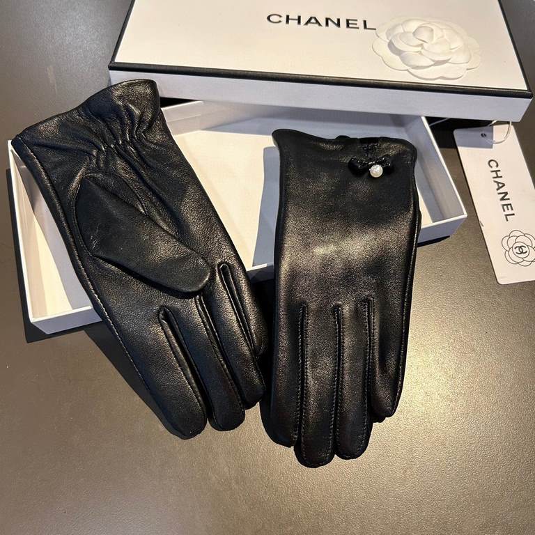 2023     new exclusive first  double C touch screen gloves Chanel Chanel [original quality] official synchronization Ms. new high-grade sheepskin gloves    goddess preferred can not be missed     hundred percent of the s