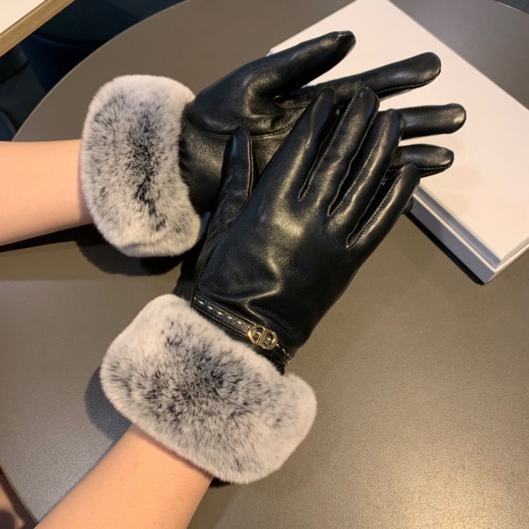 Dior DIDR new 2022 fall and winter lazy rabbit hair CD sheepskin embroidered gloves   cell phone touch screen, worth comparing     the same paragraph different quality, kill the market poor product, imported a first-clas