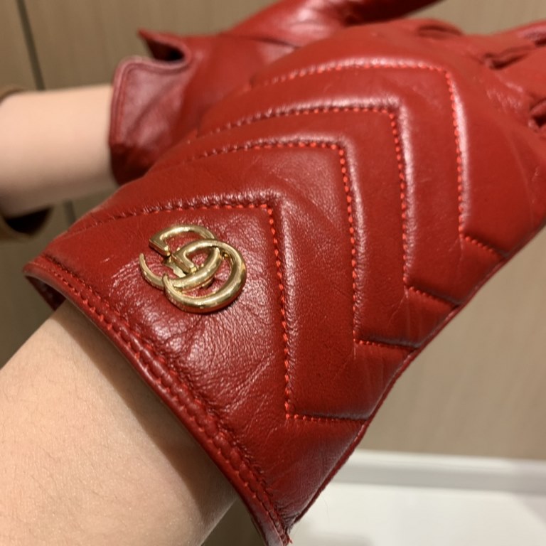 2022 new Gucci curve new exclusive first   touch screen women's gloves Gucci Gucci [original quality] official website synchronization women's new high-grade sheepskin gloves    goddess preferred can not be missed    hun