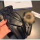 With packaging Chanel Chanel 2022 fall and winter large fox fur ball touch screen gloves   goddesses set of beauty must have   single product, beautiful   worth comparing    the same paragraph of different quality, kill 