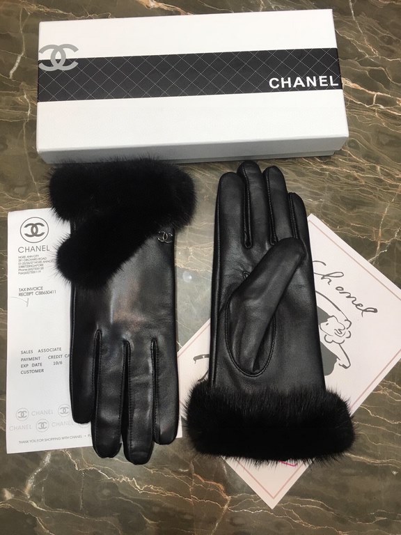 Chanel new high-grade sheepskin gloves    leather feel first-class with the mink fur kill the market ordinary goods    goddess preferred can not be missed       100% selection of imported sheepskin Leather fine and soft 