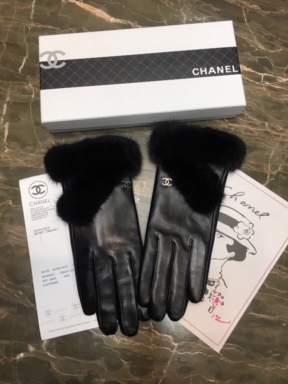 Chanel new high-grade sheepskin gloves    leather feel first-class with the mink fur kill the market ordinary goods    goddess preferred can not be missed       100% selection of imported sheepskin Leather fine and soft 