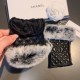 Chanel Chanel 2022 fall and winter short lazy rabbit hair pronged gloves   worth comparing     the same paragraph of different quality, kill the market poor product, imported a first-class sheepskin  lazy rabbit hair lin