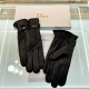 Dior new touch-screen gloves men's gloves High-end sheepskin gloves    type of men driving preferred not to miss    100% selection of imported sheepskin Leather fine and soft Recognize the imported sheepskin have a sense