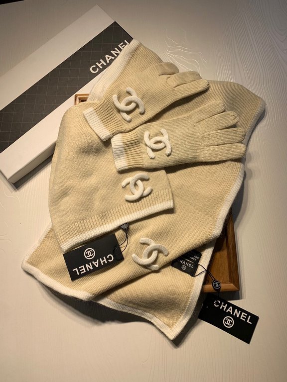 C family. [Wool Set Hat 3 Piece Hat  Scarf  Gloves] Classic Set Hat! Hat  scarf! Warm and super comfortable ~ winter Miss ageing artifacts Oh ~ this winter you are missing such a set of suit hat la ~ and warm and stylish