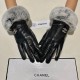 Chanel Chanel fall and winter lazy rabbit hair sheepskin   gloves   cell phone touch screen, worth comparing     the same paragraph of different qualities, kill the market poor product, imported a first-class sheepskin  