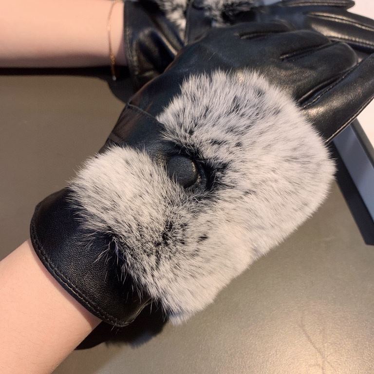 Chanel Chanel 2022  fall and winter lazy rabbit hair sheepskin gloves   mobile touch screen, worth comparing    the same paragraph different quality, kill the market poor product, imported a first-class sheepskin  lazy r