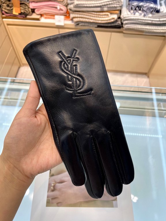 New Ysl The latest model of fall and winter touch screen sheepskin gloves   imported first-class sheepskin,  [pleasant][pleasant][pleasant][pleasant] soft and comfortable intimate warmth, goddesses love it the most, on t