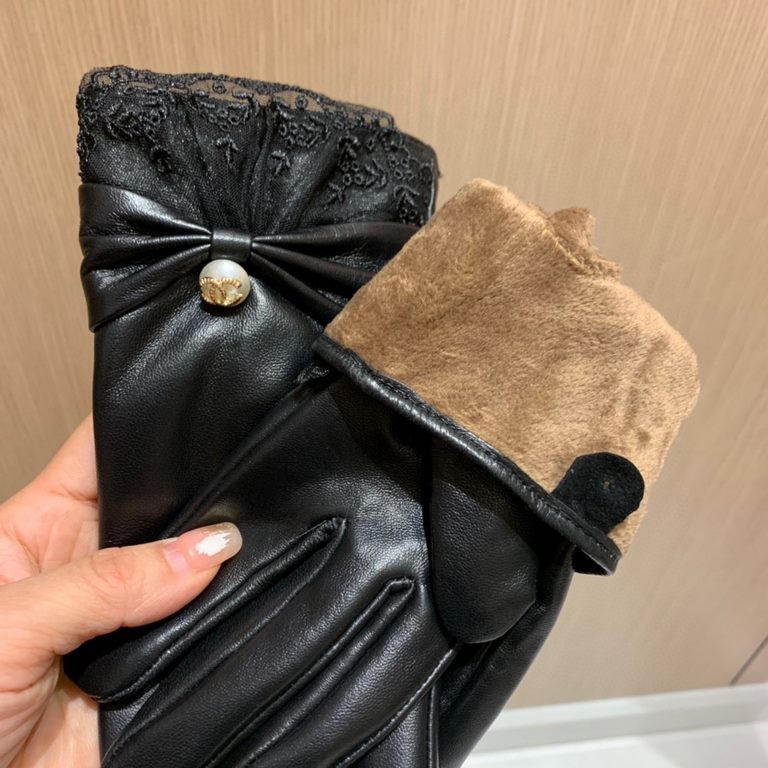 2022 new exclusive first  touch screen gloves Chanel Chanel [original quality] official website synchronization women's new high-grade sheepskin gloves    goddess preferred can not be missed    hundred percent of the sel