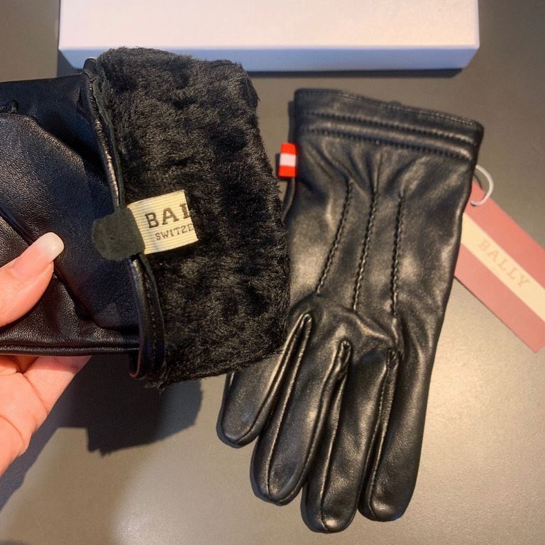 2022 BALLY BALLY Men's Full Touch Screen Sheepskin Gloves With gloves you can also tap your phone Super practical    The quality of workmanship is exceptionally good   Men's must-have models ,with box  Yardage XL, XXL