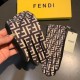 runFendi FENDI  2022 fall and winter cashmere gloves worth comparing     the same paragraph of different quality, kill the market poor product,   classic but not fashionable paragraph . Like can get started, this quality