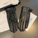 Chanel hot circle of friends women's leather gloves, imported from Ethiopia touch screen sheepskin, simple and generous static surface style add a small LOGO buckle, small buckle to adjust the size of the super-soft padd