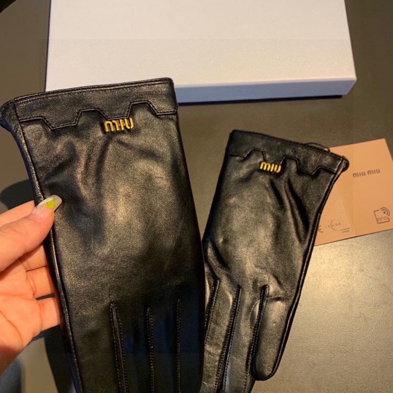 2023 new exclusive first  touch screen gloves miu muumuu [original quality] official website synchronization women's new high-grade sheepskin gloves    goddesses preferred can not be missed    100 percent selection of im