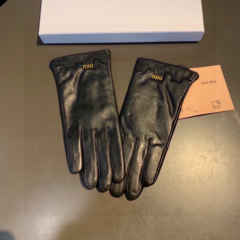 2023 new exclusive first  touch screen gloves miu muumuu [original quality] official website synchronization women's new high-grade sheepskin gloves    goddesses preferred can not be missed    100 percent selection of im