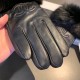 with packagingChanel Chanel 2022 fall and winter fox fur ball sheepskin gloves   mobile touch screen, worth comparing     the same paragraph different quality, kill the market poor product, imported a first-class sheepsk