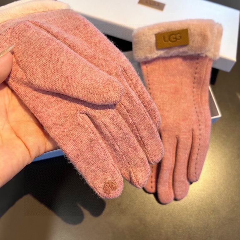 UGG2023 fall and winter lazy rabbit hair wool gloves   worth comparing     the same paragraph of different quality, kill the market poor product, wool ten lazy rabbit hair lining padded   classic but not fashionable mode