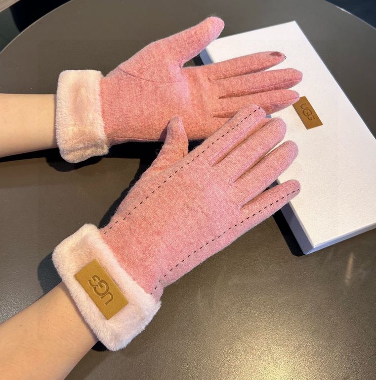 UGG2023 fall and winter lazy rabbit hair wool gloves   worth comparing     the same paragraph of different quality, kill the market poor product, wool ten lazy rabbit hair lining padded   classic but not fashionable mode