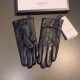 2021 new exclusive first   touch screen gloves Gucci Gucci new bow high-grade sheepskin gloves    goddesses set of the United States preferred can not be missed    100% selection of imported sheepskin Leather fine and so