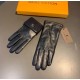 2022 new exclusive first   women's gloves LV [original quality] official website synchronization Ms. new high-grade sheepskin gloves    goddesses set of the United States preferred can not be missed      hundred percent 