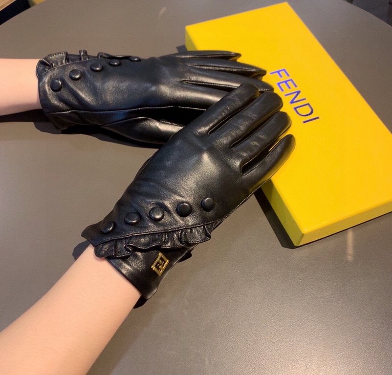 .Fendi FENDI  2022 fall and winter twill double FF original hardware first-class single leather gloves   mobile touch screen, worth comparing     the same paragraph of different qualities, kill the market poor products, 