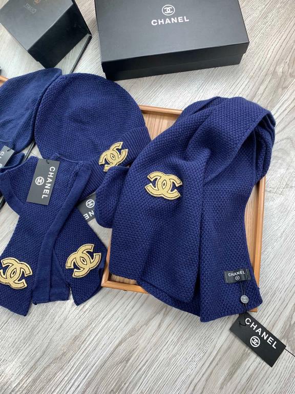 C family. [Wool suit hat  scarf  gloves three-piece set] classic suit hat! Warm and super comfortable ~ winter Miss ageing artifacts Oh ~ this winter you are missing such a set of suit hat la ~ and warm and stylish! Men'