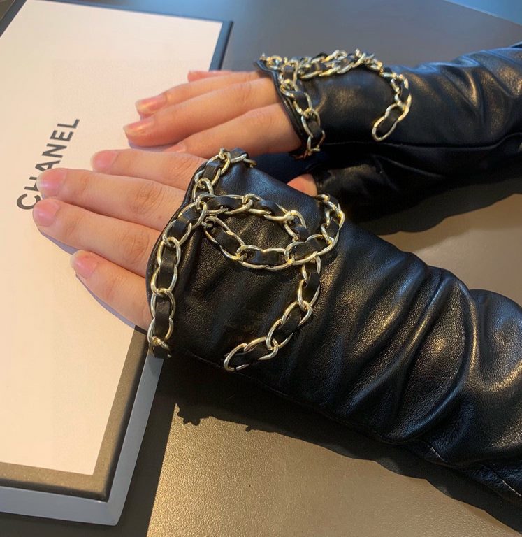 Chanel CHANEL   women's models explosive models open finger with sleeve long gloves imported original Essex leather (first-class sheepskin) large double C in kind super beautiful    exported overseas goods aristocratic c