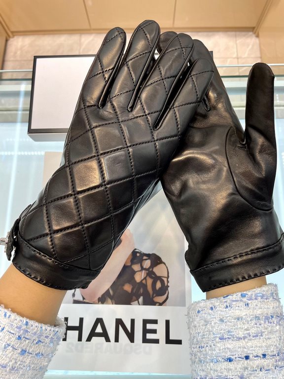 Chanel Chanel couples models burst to   [top original single] official website synchronization new high-grade sheepskin gloves     100% selection of imported lambskin lining cashmere lining warm and comfortable better Le