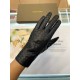 Pictures (women's models)   touch screen gloves BV couple models   [original quality] 100% selection of imported sheepskin Leather fine and soft Recognition of imported sheepskin has a feel    cashmere lining to keep war