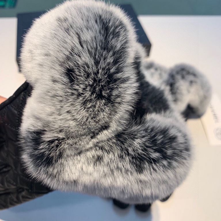 Chanel Chanel 2022 fall and winter lazy rabbit hair sheepskin gloves   cell phone touch screen, worth comparing     the same paragraph of different qualities, kill the market poor products, imported first-class sheepskin