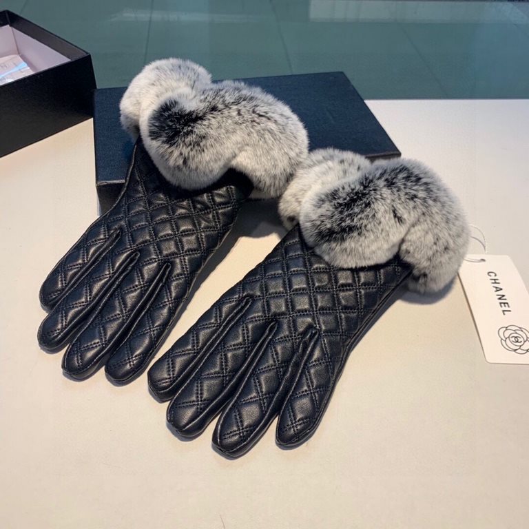 Chanel Chanel 2022 fall and winter lazy rabbit hair sheepskin gloves   cell phone touch screen, worth comparing     the same paragraph of different qualities, kill the market poor products, imported first-class sheepskin