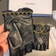 with packagingChanel Chanel 2022 large double C chain fall and winter short   biker   gloves   beautiful drops   worth comparing     the same paragraph of different qualities, kill the market poor products, imported firs