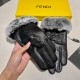 With packaging Fendi FENDI  2021 fall and winter lazy rabbit hair sheepskin embroidered gloves   cell phone touch screen, worth comparing     the same paragraph of different qualities, kill the market poor products, impo