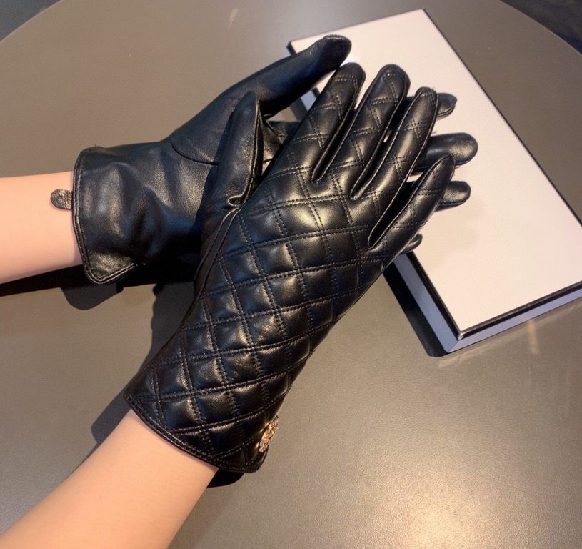 2022 new exclusive first  touch screen gloves Chanel Chanel [original quality] official website synchronization women's new high-grade sheepskin gloves    goddess preferred can not be missed    hundred percent of the sel