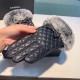 Chanel Chanel 2022 fall and winter lazy rabbit hair sheepskin gloves   cell phone touch screen, worth comparing     the same paragraph of different qualities, kill the market poor products, imported first-class sheepskin