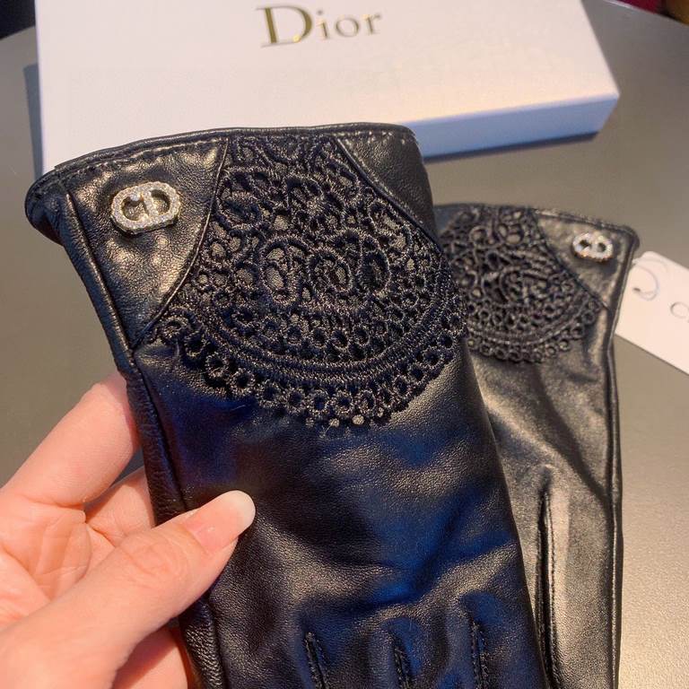 With packaging to run the volumeNew exclusive first   touch screen gloves Dior Dior lace lace   touch screen gloves (original quality) official website synchronization women's new high-grade sheepskin gloves    goddesses