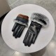 Chanel Chanel 2022 fall and winter lazy rabbit hair sheepskin gloves   cell phone touch screen, worth comparing     the same paragraph of different qualities, kill the market poor products, imported first-class sheepskin