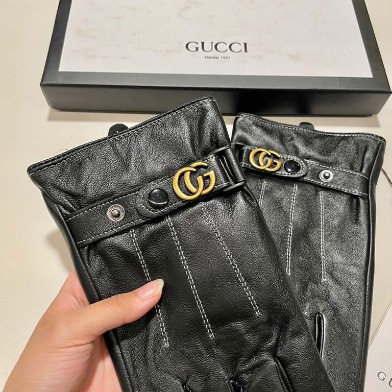 2022 new exclusive first  touch screen gloves men's gloves Gucci Gucci new high-grade sheepskin gloves    type of men preferred can not be missed    hundred percent of the selection of imported sheepskin Leather fine and