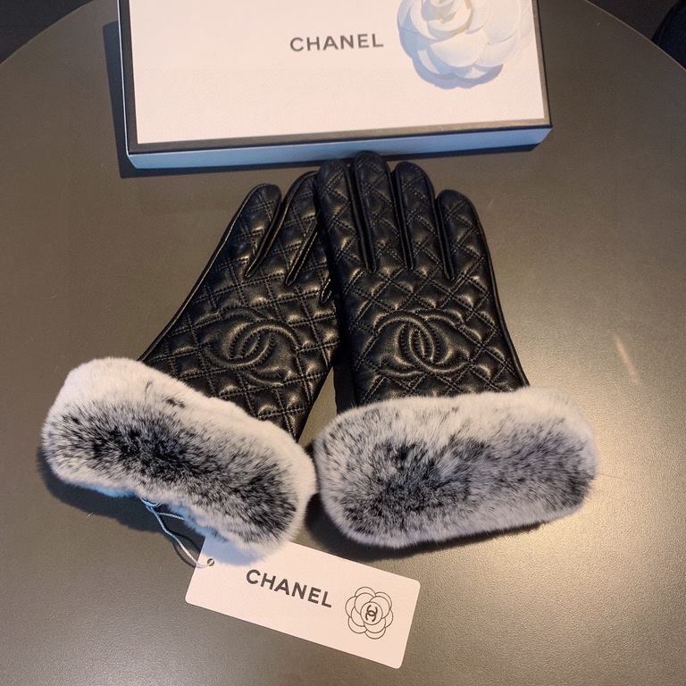 .Chanel Chanel 2022 fall and winter lazy rabbit hair sheepskin gloves   worth comparing     the same paragraph of different qualities, kill the market poor products, imported first-class sheepskin  lazy rabbit hair linin