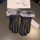 .Chanel Chanel 2022 fall and winter lazy rabbit hair sheepskin gloves   worth comparing     the same paragraph of different qualities, kill the market poor products, imported first-class sheepskin  lazy rabbit hair linin