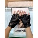 Explosion to   [top original single] official website synchronization women's new high-grade sheepskin gloves     100% selection of imported lambskin lining sheepskin lining Leather luster bright full soft and delicate f