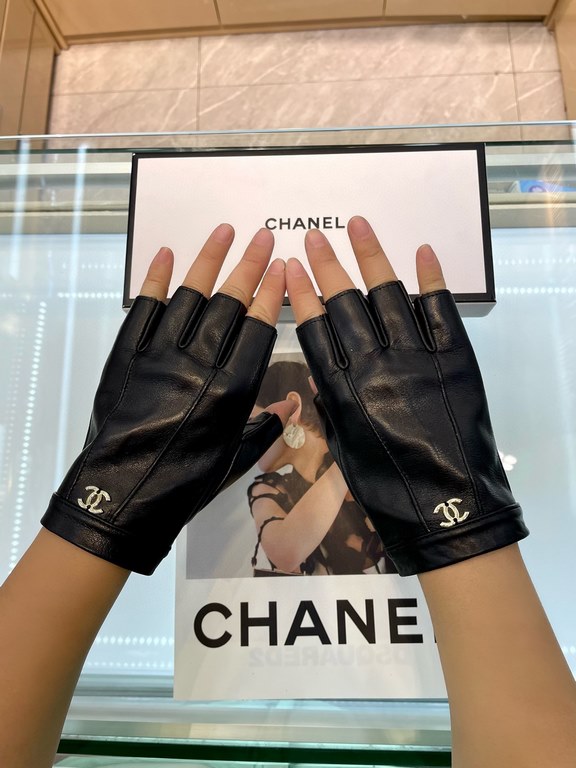 Explosion to   [top original single] official website synchronization women's new high-grade sheepskin gloves     100% selection of imported lambskin lining sheepskin lining Leather luster bright full soft and delicate f