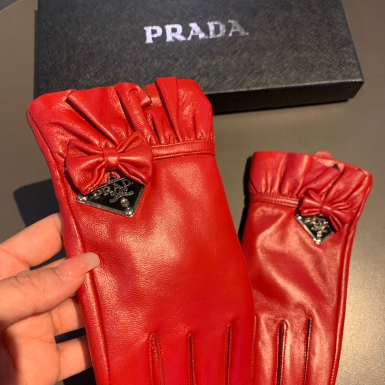 2022 new exclusive first  touch screen gloves Prada wave flower   edge gloves [original quality] official website synchronization Ms. new high-grade sheepskin gloves    goddess preferred can not be missed        100 perc