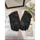 Explosion to   [top original single] official website synchronization women's new high-grade sheepskin gloves     100% selection of imported lambskin lining sheepskin lining Leather luster bright full soft delicate feel 